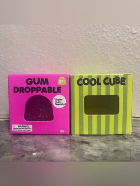 J’adore Pink Gum Droppable & Yellow Cool Cube Squishy Toys